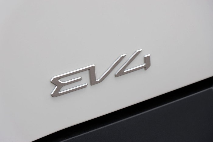 2026 Kia EV4 Air Standard Range CT MY26 Clear White