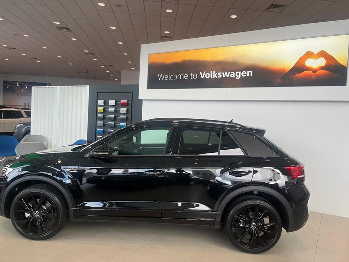2025 Volkswagen T-Roc 140TSI R-Line