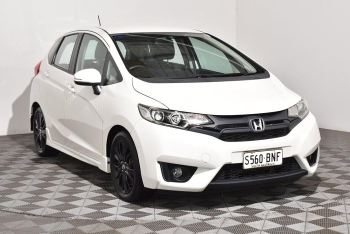 2016 Honda Jazz VTi-L