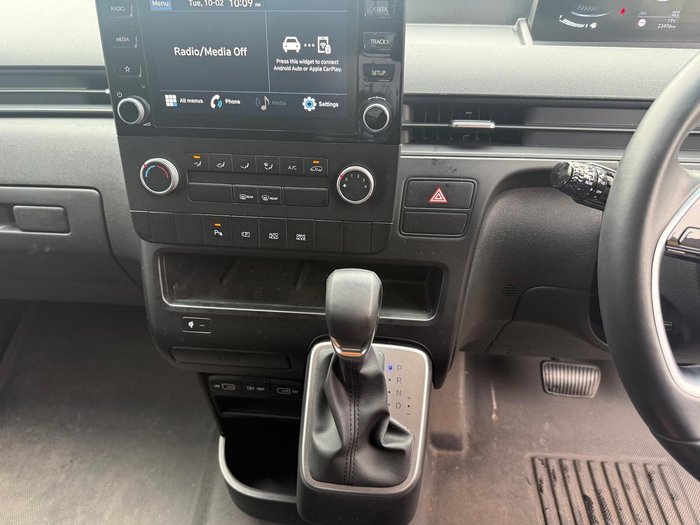 2023 Hyundai STARIA LOAD