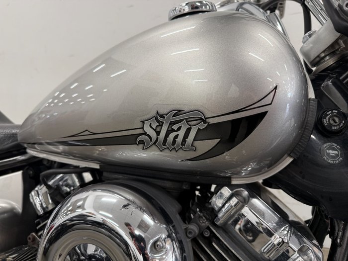 2013 Yamaha XVS650 V-STAR CUSTOM Black