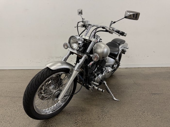 2013 Yamaha XVS650 V-STAR CUSTOM Black