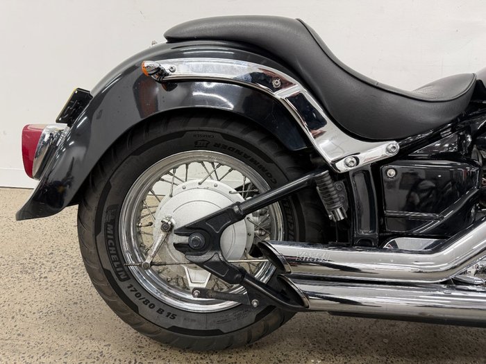 2013 Yamaha XVS650 V-STAR CUSTOM Black