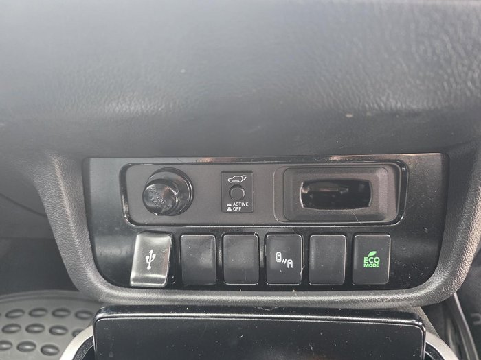 2019 Mitsubishi Outlander Exceed