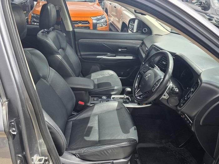 2019 Mitsubishi Outlander Exceed