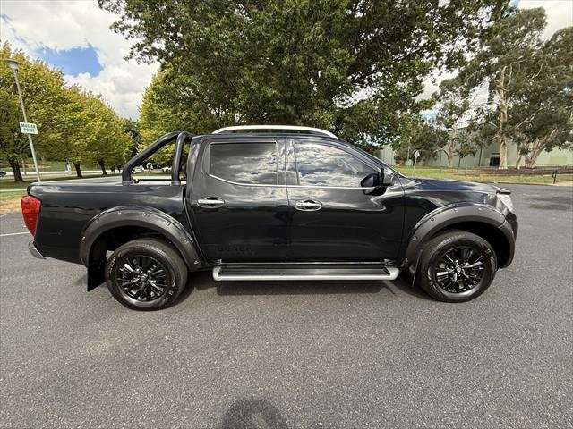 2017 Nissan Navara ST-X N-SPORT Black Edition