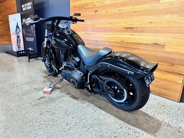 2007 HARLEY-DAVIDSON FXSTB NIGHT TRAIN