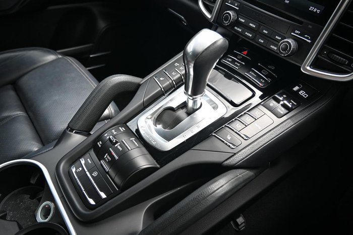 2017 Porsche Cayenne Diesel Platinum Edition