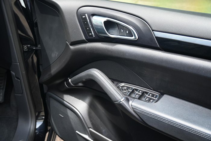 2017 Porsche Cayenne Diesel Platinum Edition