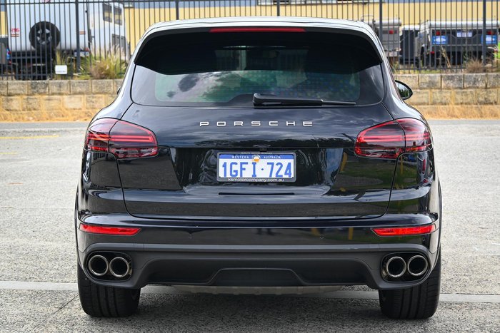 2017 Porsche Cayenne Diesel Platinum Edition