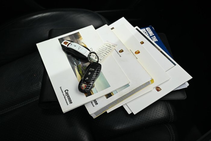 2017 Porsche Cayenne Diesel Platinum Edition