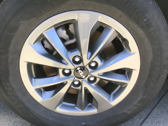 2023 Kia Carnival S