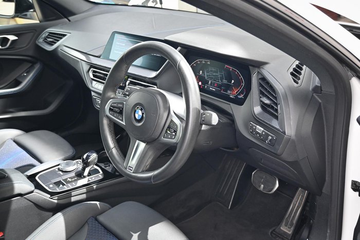 2022 BMW 2 Series 218i M Sport