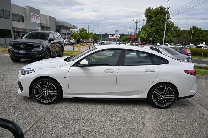 2022 BMW 2 Series 218i M Sport