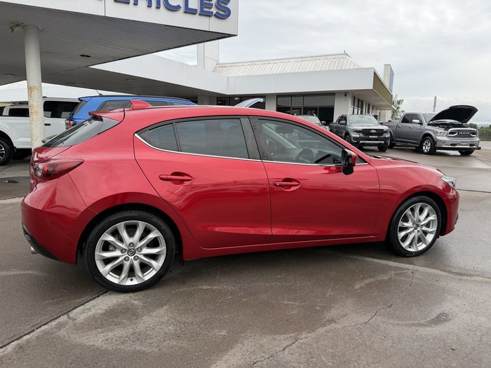 2014 Mazda 3 SP25 GT
