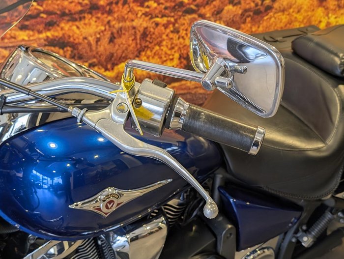 2010 Kawasaki Vulcan 900 Classic (VN900B) Vulcan Blue