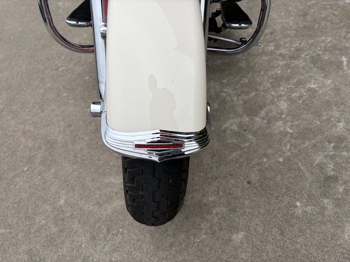 2011 HARLEY-DAVIDSON FLSTN SOFTAIL DELUXE RED/WHITE