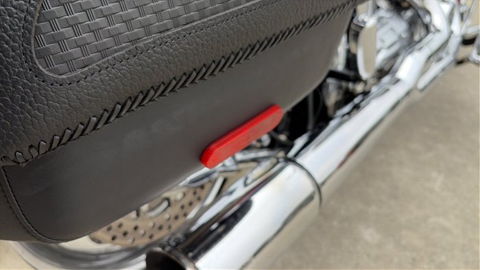 2011 HARLEY-DAVIDSON FLSTN SOFTAIL DELUXE RED/WHITE