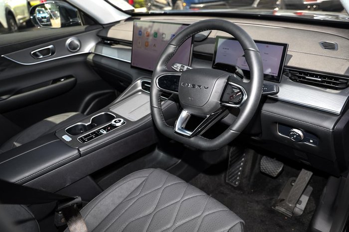 2025 Chery Tiggo 8 Super Hybrid Urban