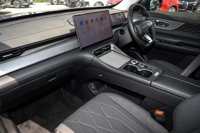 2025 Chery Tiggo 8 Super Hybrid Urban