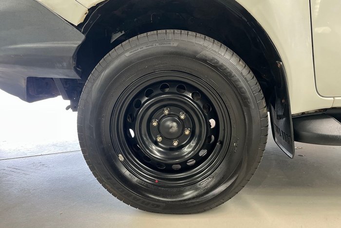 2017 Toyota Hilux SR