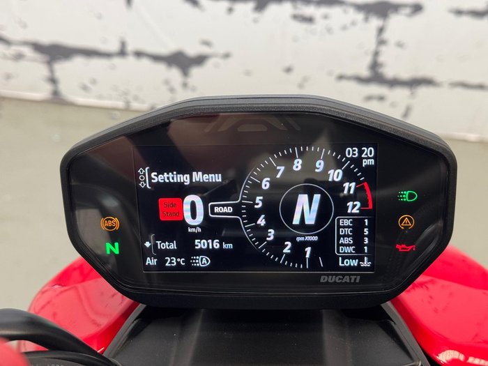 2024 Ducati Streetfighter V2 Streetfighter Red