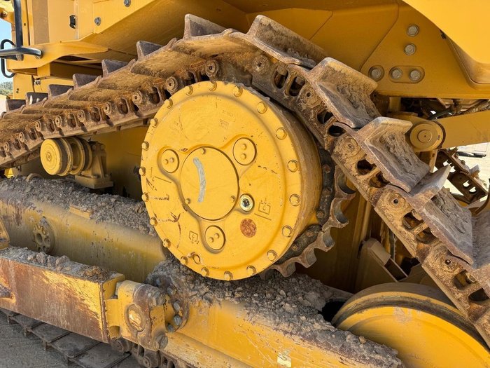 2020 Caterpillar D6