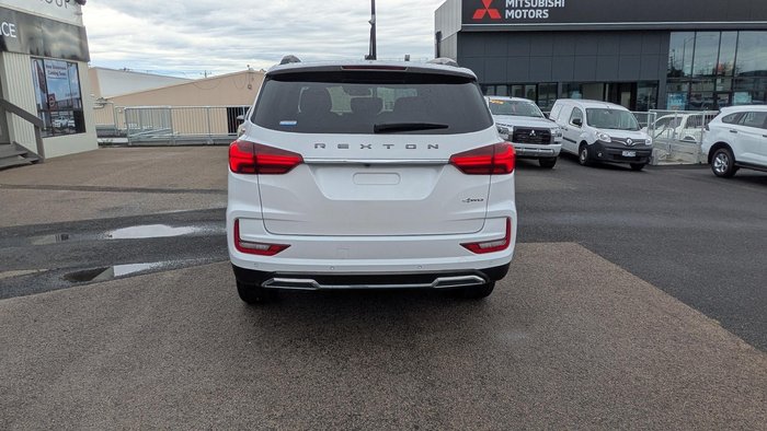 2025 KGM Rexton Ultimate Y461 MY26 4X4 Dual Range Pearl White