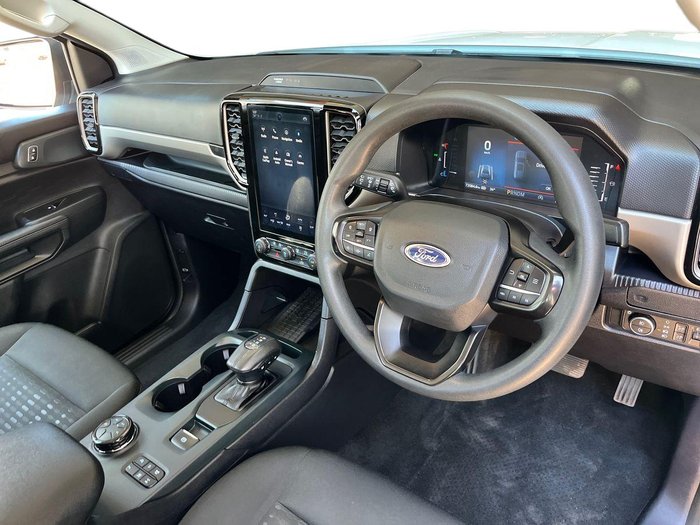 2023 Ford Everest Ambiente