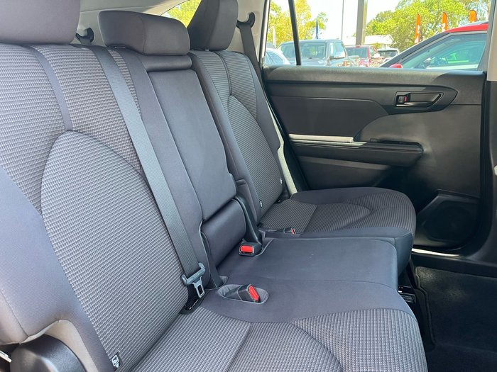 2023 Toyota Kluger GX