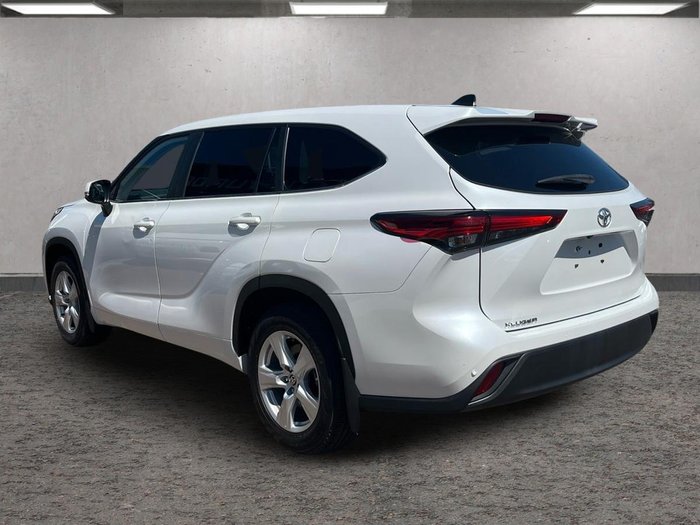 2023 Toyota Kluger GX