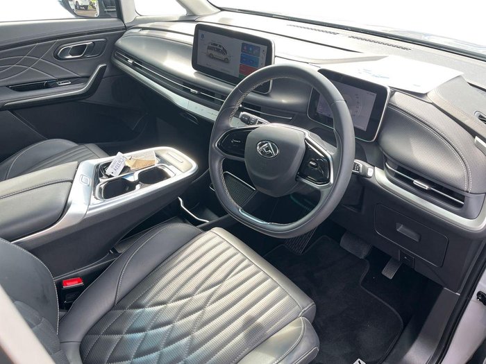 2023 LDV MIFA Executive