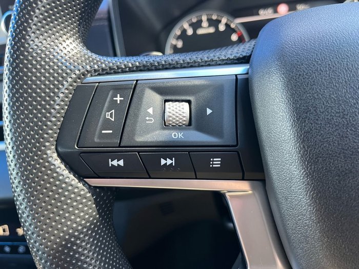 2023 Mitsubishi Outlander ES