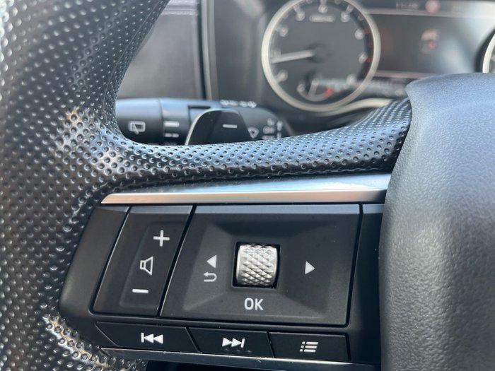 2024 Mitsubishi Outlander ES