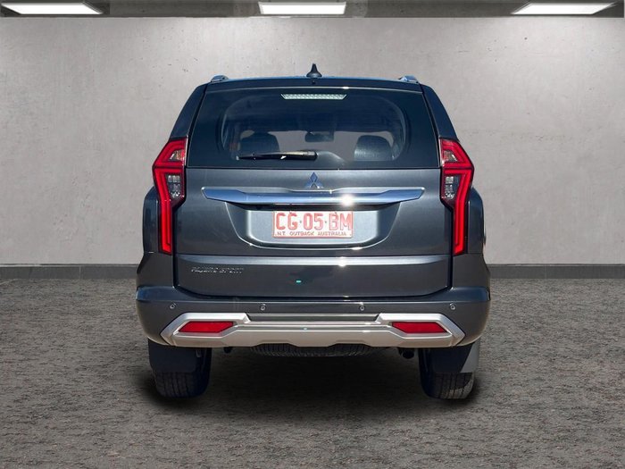 2024 Mitsubishi Pajero Sport GLX