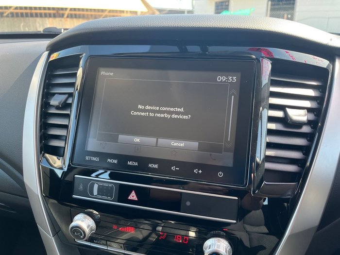 2024 Mitsubishi Pajero Sport GLX