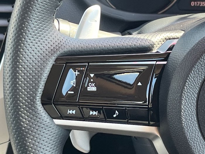 2024 Mitsubishi Pajero Sport GLX