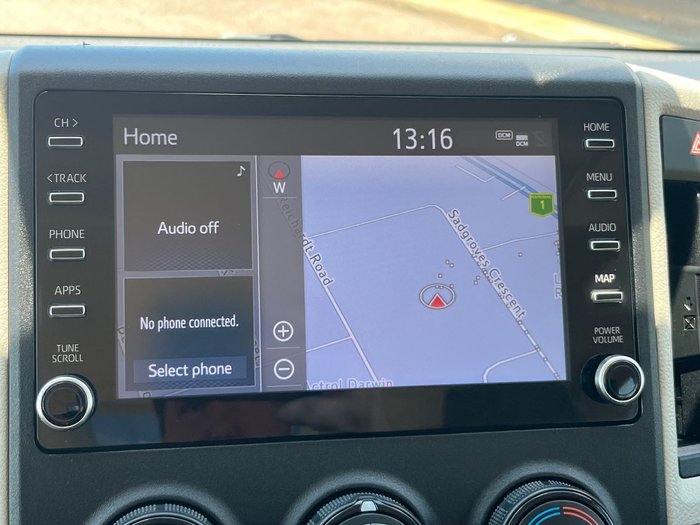 2021 Toyota HiAce Commuter