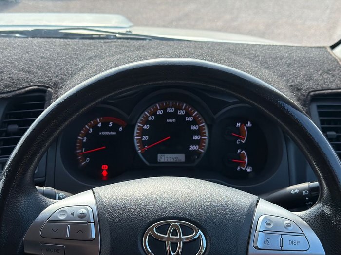 2014 Toyota HiLux SR