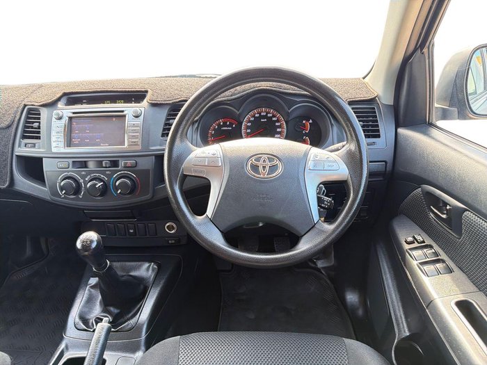 2014 Toyota HiLux SR