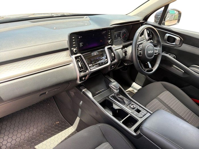 2022 Kia Sorento Sport