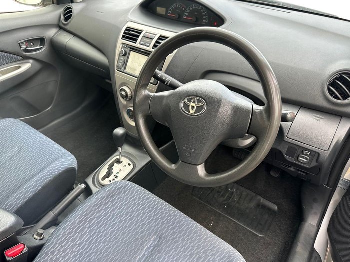 2014 Toyota Yaris YRS