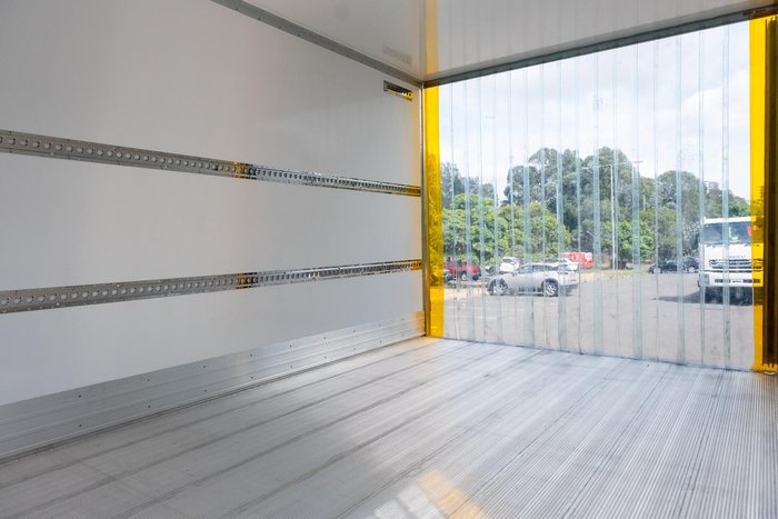2026 Isuzu F Series FRR 110-240 AM R44