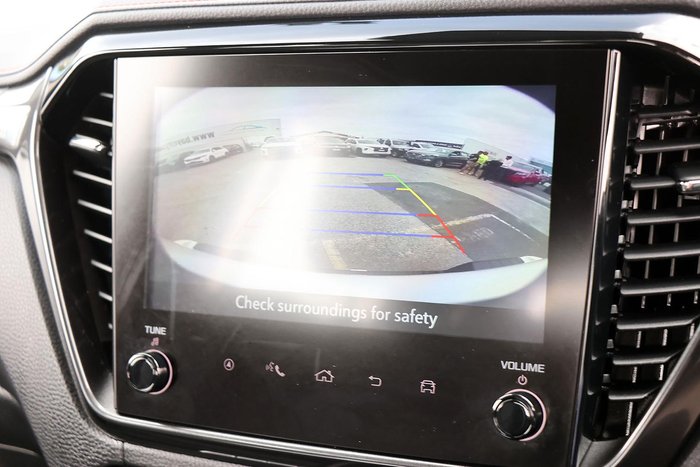 2024 Isuzu D-MAX X-TERRAIN MY24 4X4 Dual Range Mineral White