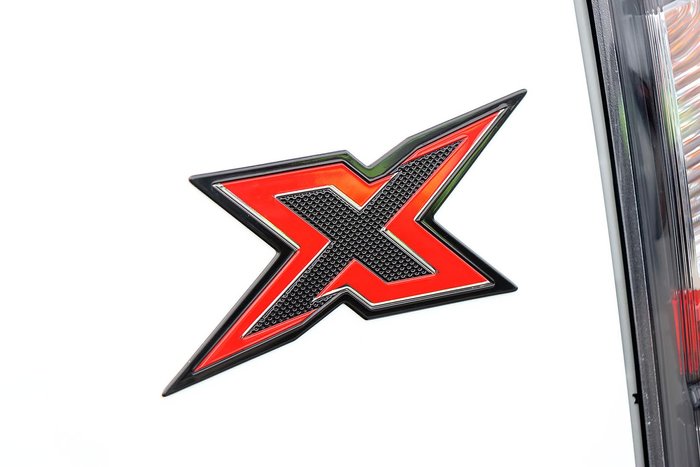 2024 Isuzu D-MAX X-TERRAIN MY24 4X4 Dual Range Mineral White