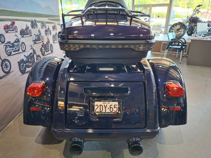 2025 HARLEY-DAVIDSON FLHTCUTG TRI GLIDE U/CLC 114