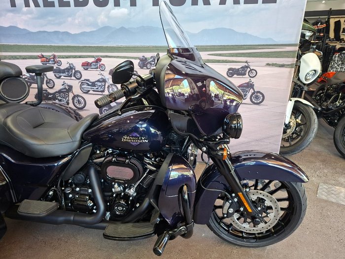 2025 HARLEY-DAVIDSON FLHTCUTG TRI GLIDE U/CLC 114