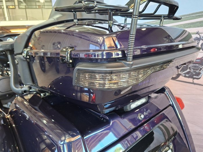 2025 HARLEY-DAVIDSON FLHTCUTG TRI GLIDE U/CLC 114