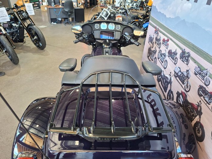 2025 HARLEY-DAVIDSON FLHTCUTG TRI GLIDE U/CLC 114