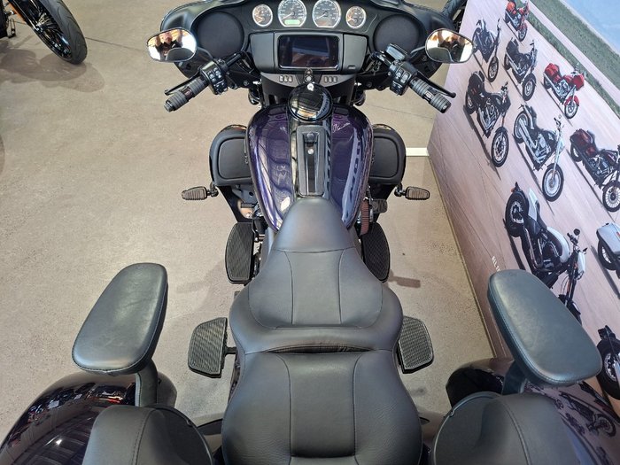 2025 HARLEY-DAVIDSON FLHTCUTG TRI GLIDE U/CLC 114